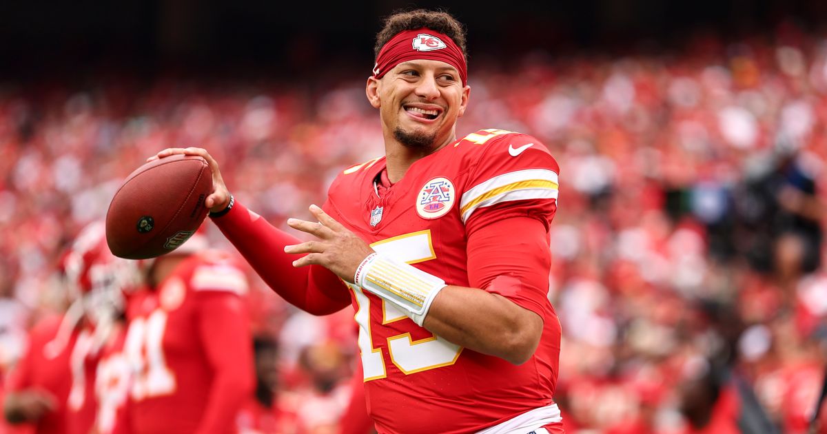 'I've watched Patrick Mahomes decline - he is not the superstar we've seen before' - The Mirror